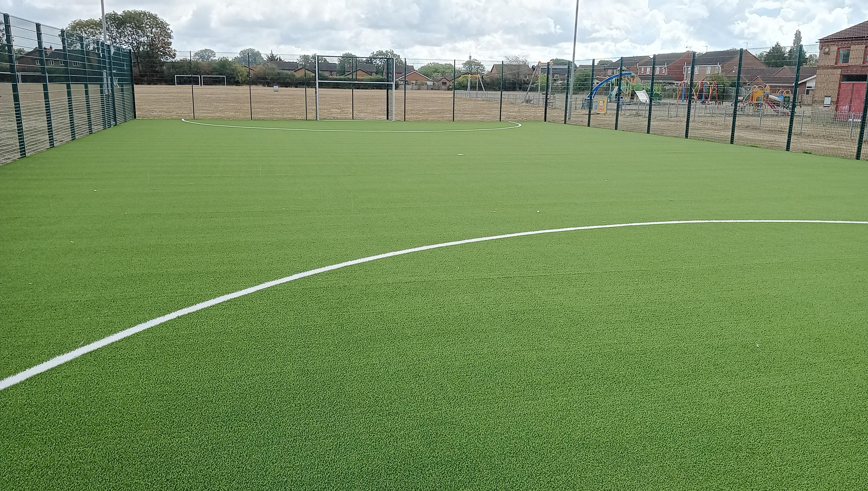 MUGA 4G Pitch image